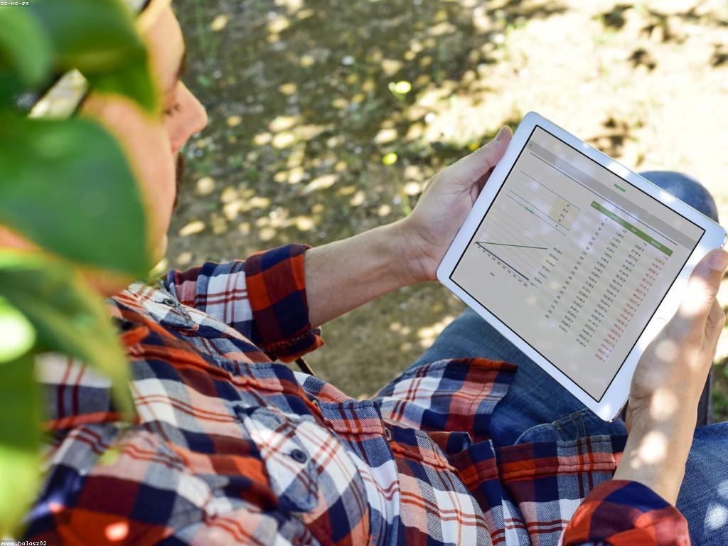 អត្ថប្រយោជន៍នៃការប្រាស្រ័យទាក់ទងស្លត